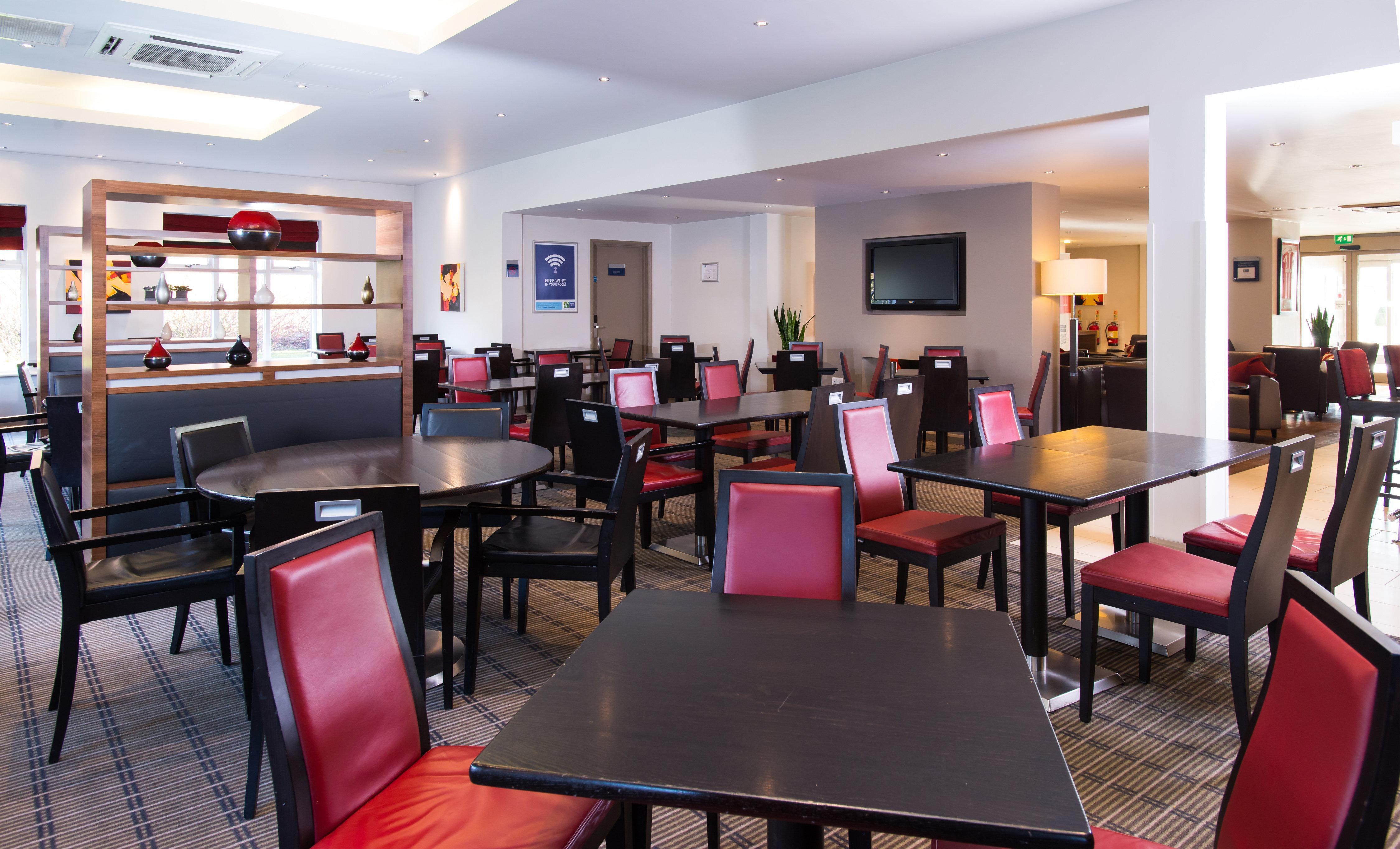 Holiday Inn Express Stoke-On-Trent By Ihg Exterior foto